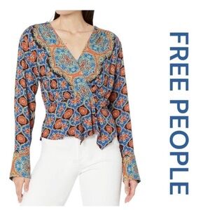 FREE PEOPLE Falling For You Blouse, Asymmetrical Hem, Size SP.